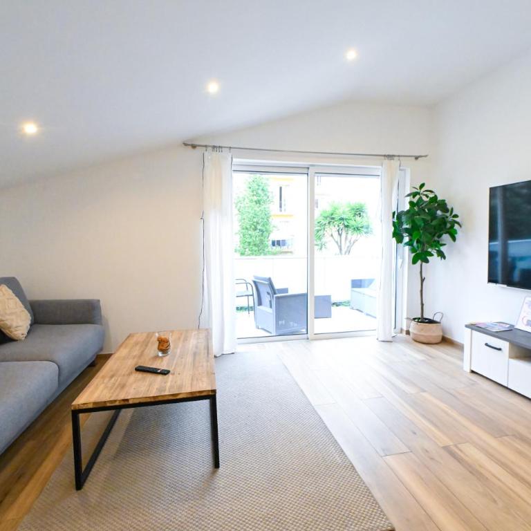 Beau deux pièces cozy avec terrasse n11 - Appartement 1 Chambre - 1