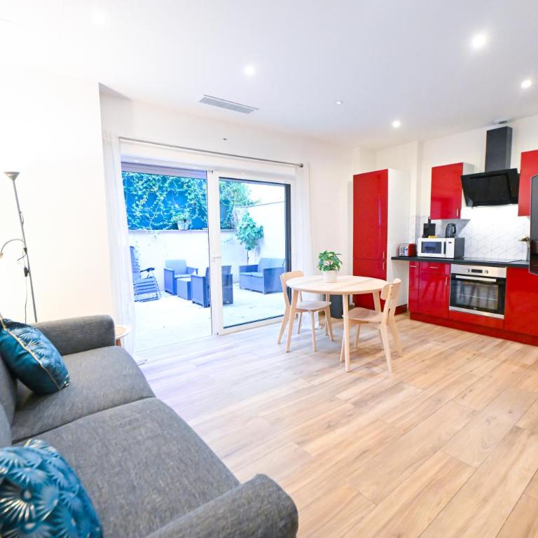 Beau studio cozy centre ville et plages avec terrasse n3 - Appartement 1 Chambre - 1