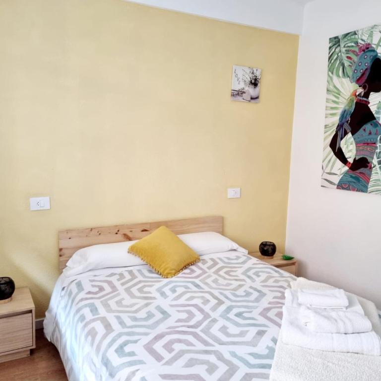 acogedor, con garaje, céntrico. - Apartamento de 2 dormitorios - 10