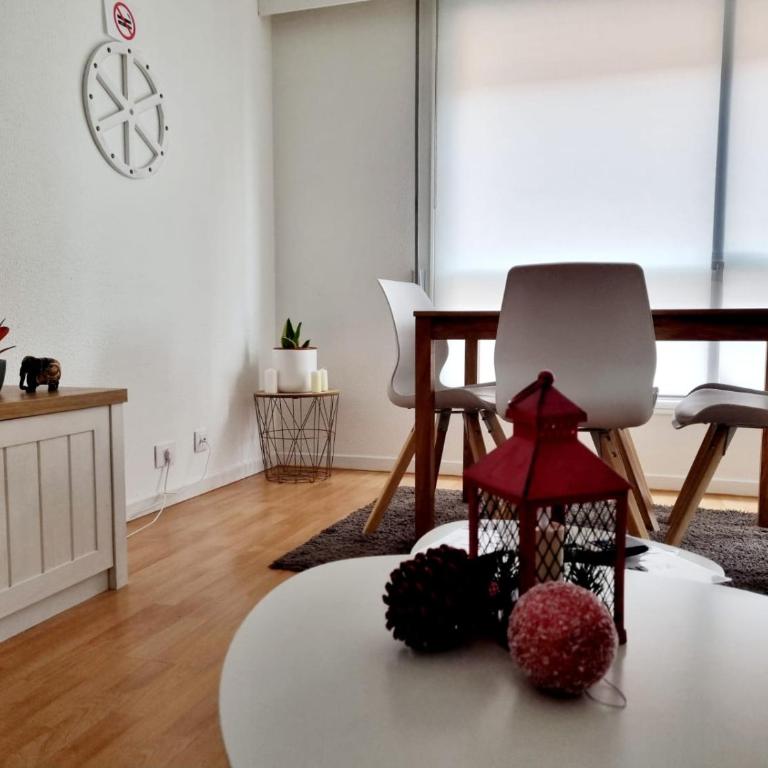 acogedor, con garaje, céntrico. - Apartamento de 2 dormitorios - 3