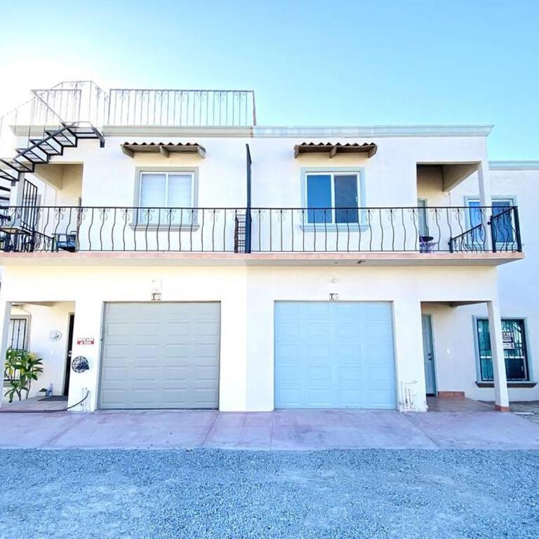 Beautiful Beach Style 2 Story Villa #18 - Three-Bedroom Villa - 4