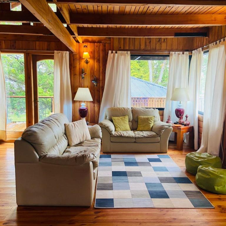 Escape to Our Cosy Wooden Cabin on Lake Calafquén - Casa de 4 dormitorios - 3
