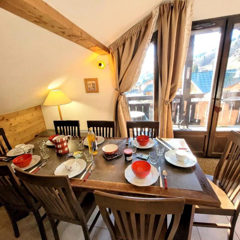 Appartement spacieux 6-8 pers avec vue montagnes, résidence avec services + bien-être - FR-1-598-182 - Appartamento - 3