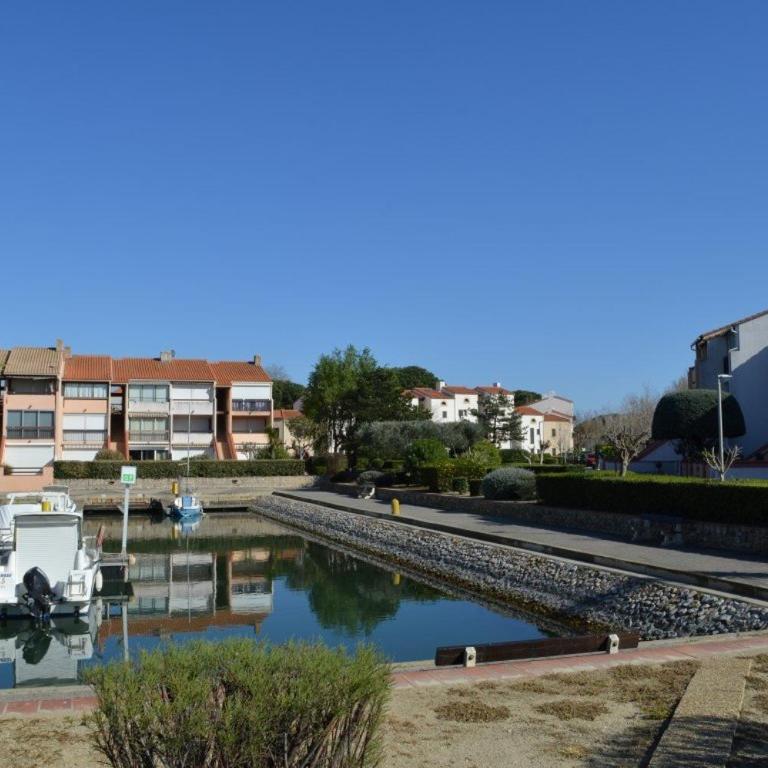 2 Pièces ST CYPRIEN SC020-114 - Appartement 2 Chambres - 17
