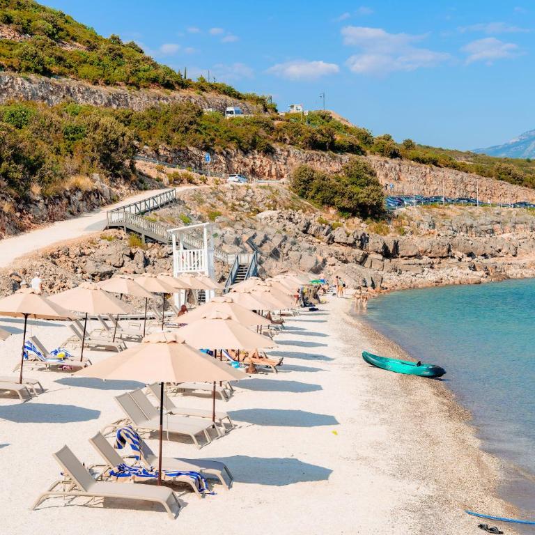 Lustica Bay Centrale - Unique Studio Apartment - One-Bedroom Apartment - 24