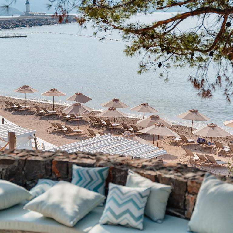 Waterfront Three Bedroom Apartment - Lustica Marina Village - Three-Bedroom Apartment - 19