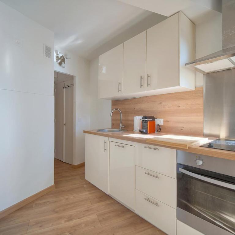 Studio Moderne BALCON, proche FORVILLE- CENTRE CANNES A0B198 - Studio-Apartment mit Balkon - 17