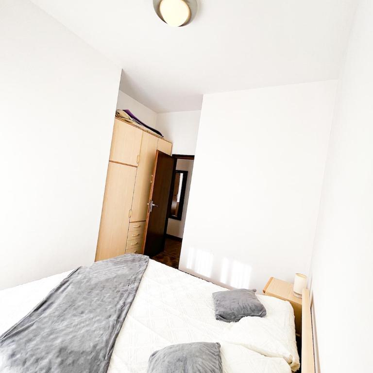 Fronte Mare, Piscina - RESIDENCE GRIFONE - Appartamento con 2 Camere da Letto - 12