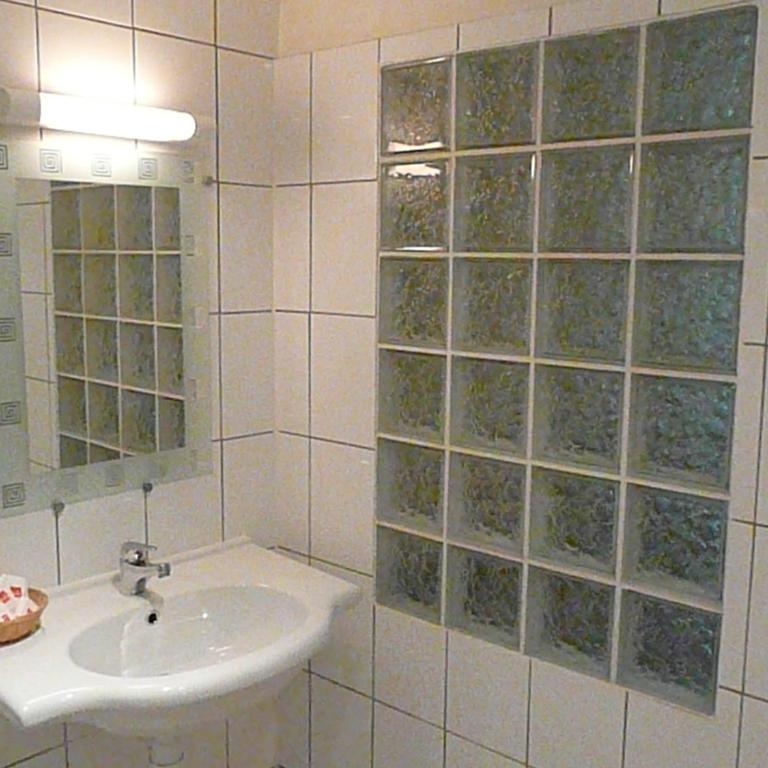 Hotel De La Bastide - Chambre Quadruple - 2