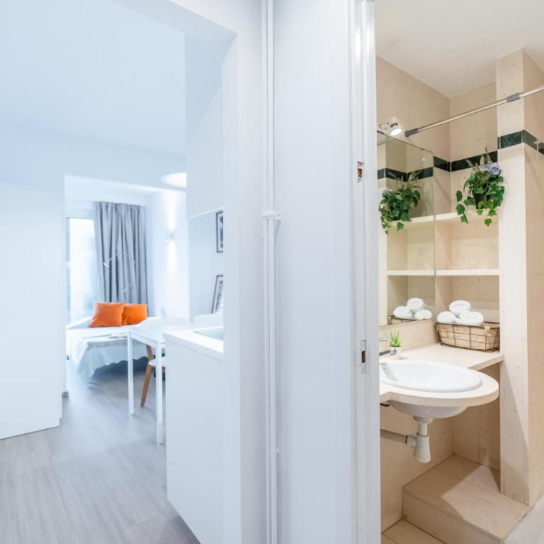 Loft privado reformado centro Girona 3min AVE - Apartamento de 1 dormitorio - 5
