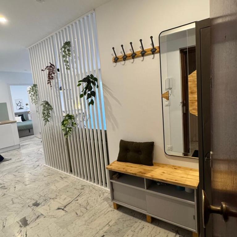 Inaya Home for you appt 3 Pièces Menton - Apartamento de 2 dormitorios - 3