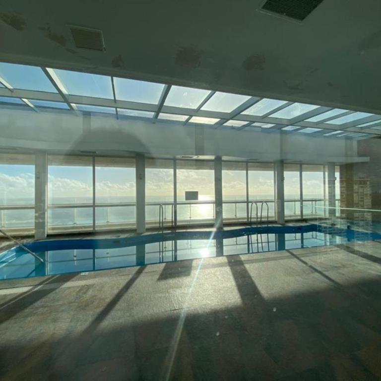 Departamento Playa y Piscinas - Three-Bedroom Apartment - 2