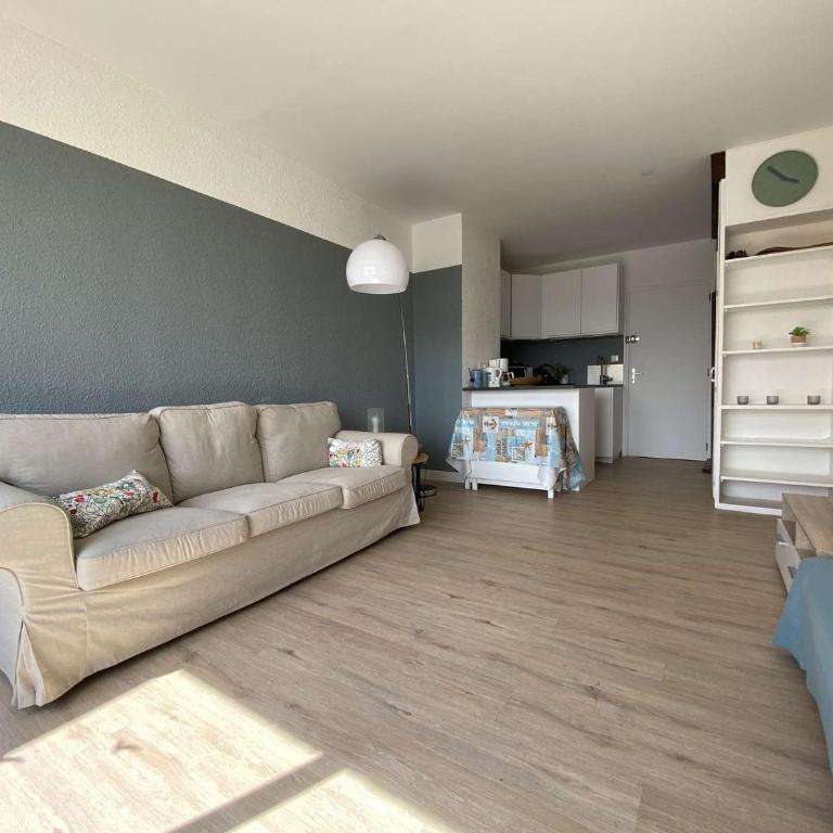 Vue panoramique sur le port - Appartement 3 pièces GN110-C44 - Appartement 2 Chambres avec Vue sur le Port - 4