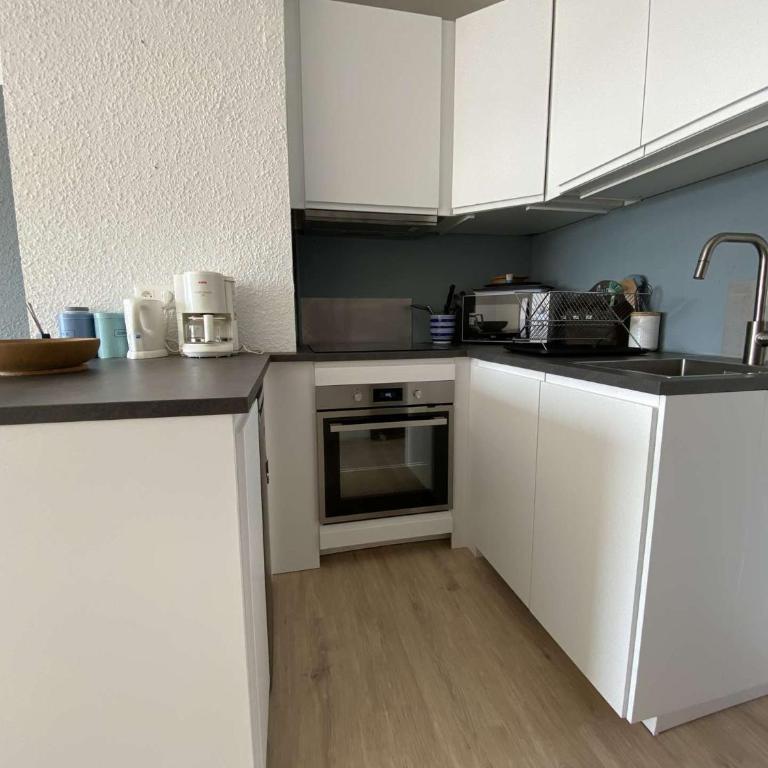 Vue panoramique sur le port - Appartement 3 pièces GN110-C44 - Appartement 2 Chambres avec Vue sur le Port - 6