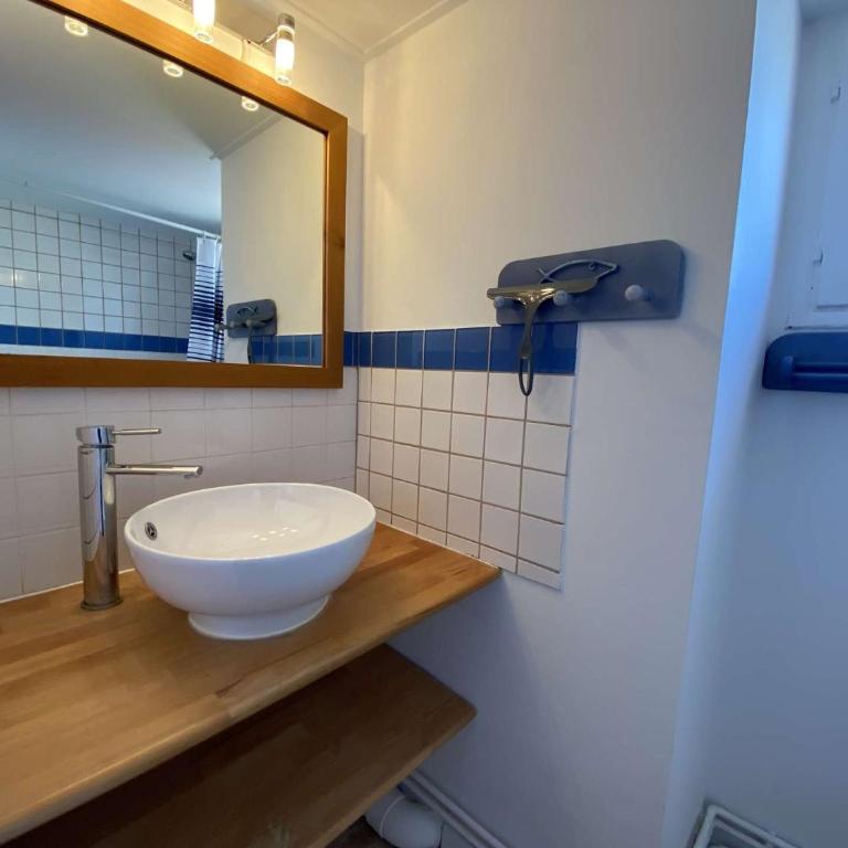Vue panoramique sur le port - Appartement 3 pièces GN110-C44 - Appartement 2 Chambres avec Vue sur le Port - 15