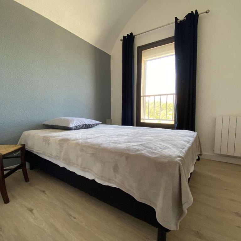 Vue panoramique sur le port - Appartement 3 pièces GN110-C44 - Appartement 2 Chambres avec Vue sur le Port - 17