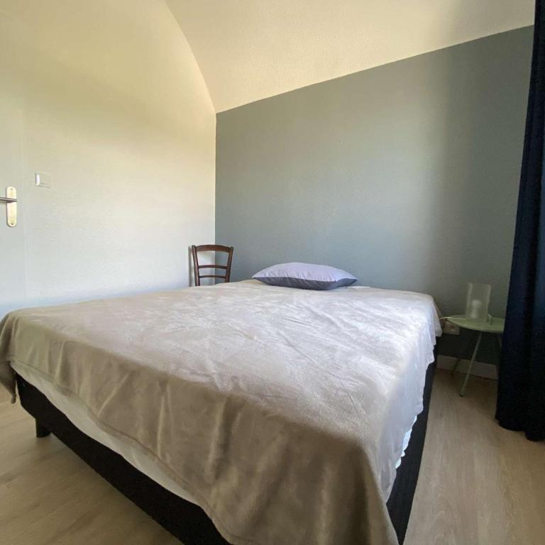 Vue panoramique sur le port - Appartement 3 pièces GN110-C44 - Appartement 2 Chambres avec Vue sur le Port - 18