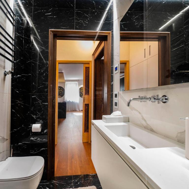 Italianflat - Duomo Deluxe - Appartamento con 2 Camere da Letto - 35