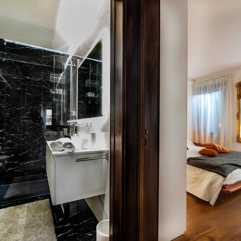Italianflat - Duomo Deluxe - Appartamento con 2 Camere da Letto - 16
