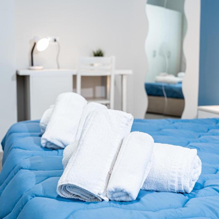 MagicHouse 2 Camere 2 Bagni -15 min Colosseo - Apartment mit 2 Schlafzimmern - 18