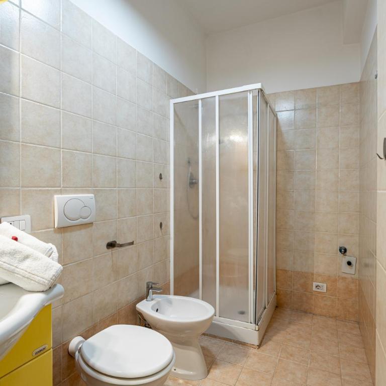MagicHouse 2 Camere 2 Bagni -15 min Colosseo - Apartment mit 2 Schlafzimmern - 32