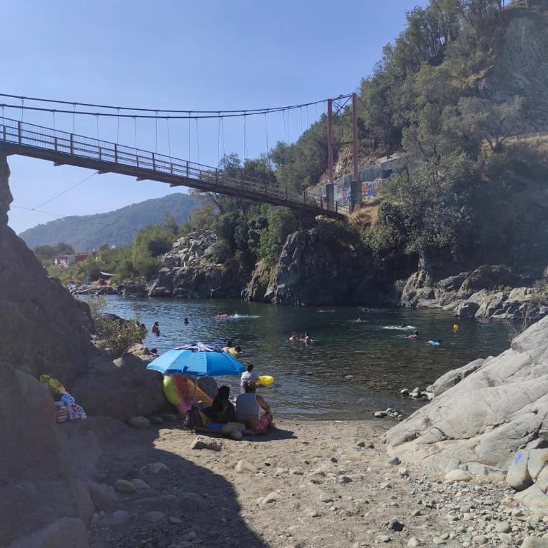 Cabaña camino al embalse ancoa linares - Three-Bedroom Chalet - 5