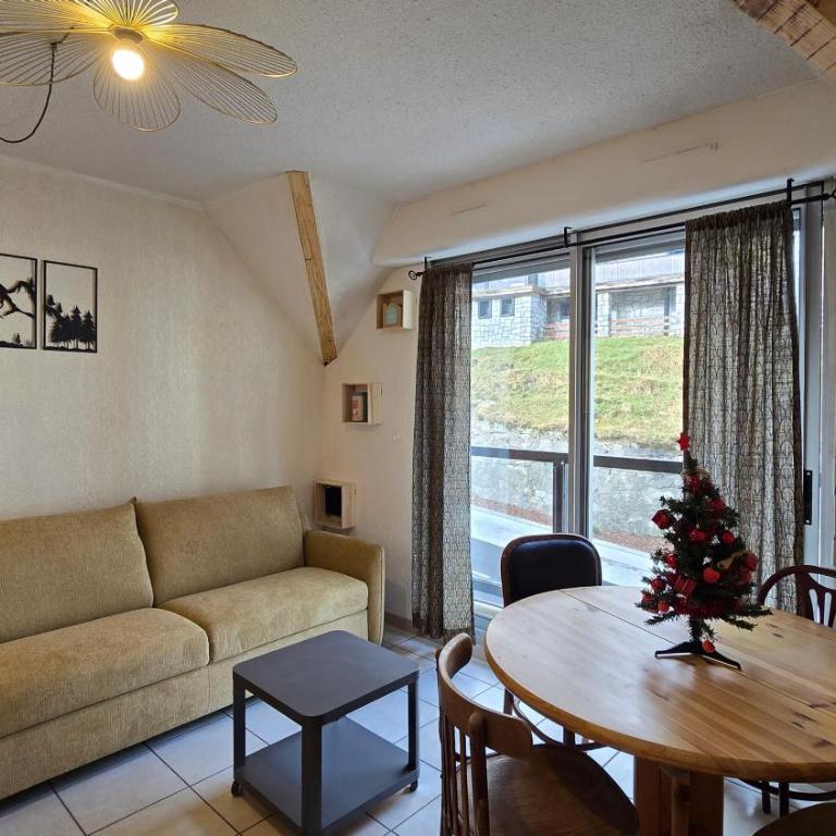 Cosy'PY - Monolocale con Vista Montagna - 1