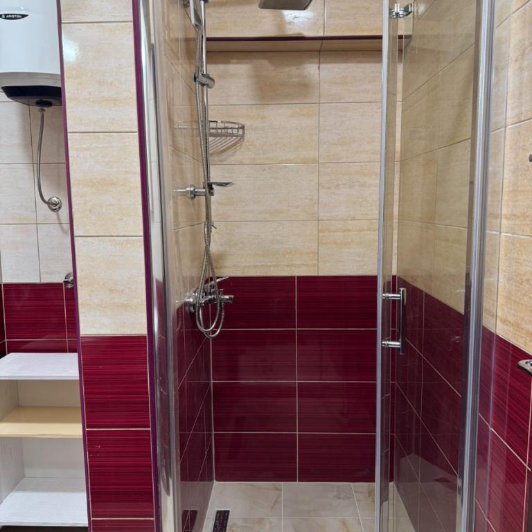 Apartmani Breze - Double Room with Shared Bathroom - 1