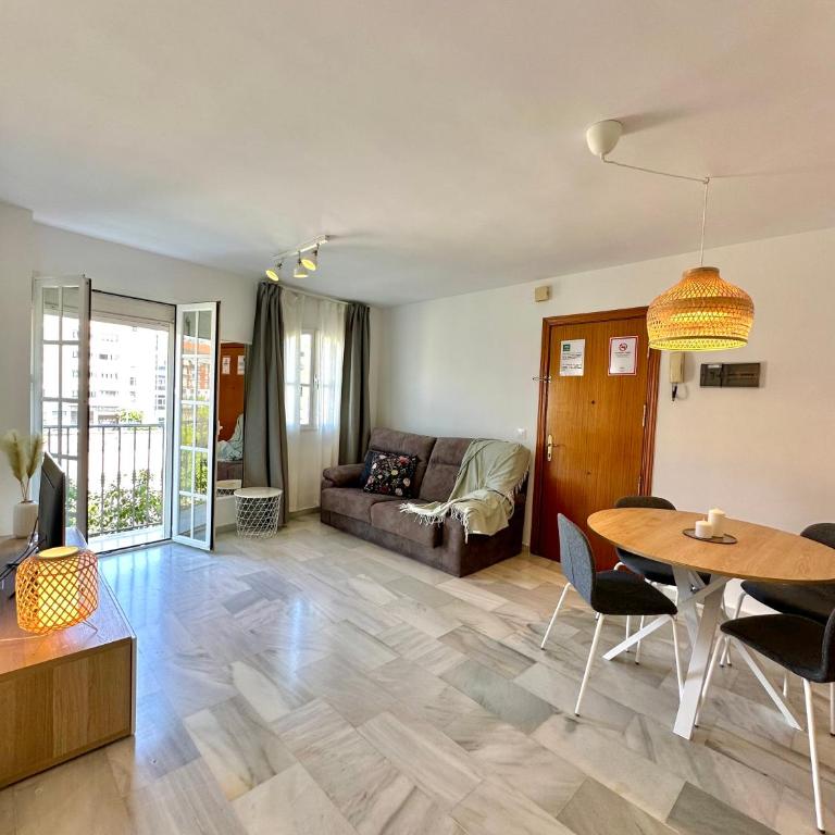 Apartamento frente al Casco Histórico de Málaga - Apartamento de 2 dormitorios - 7