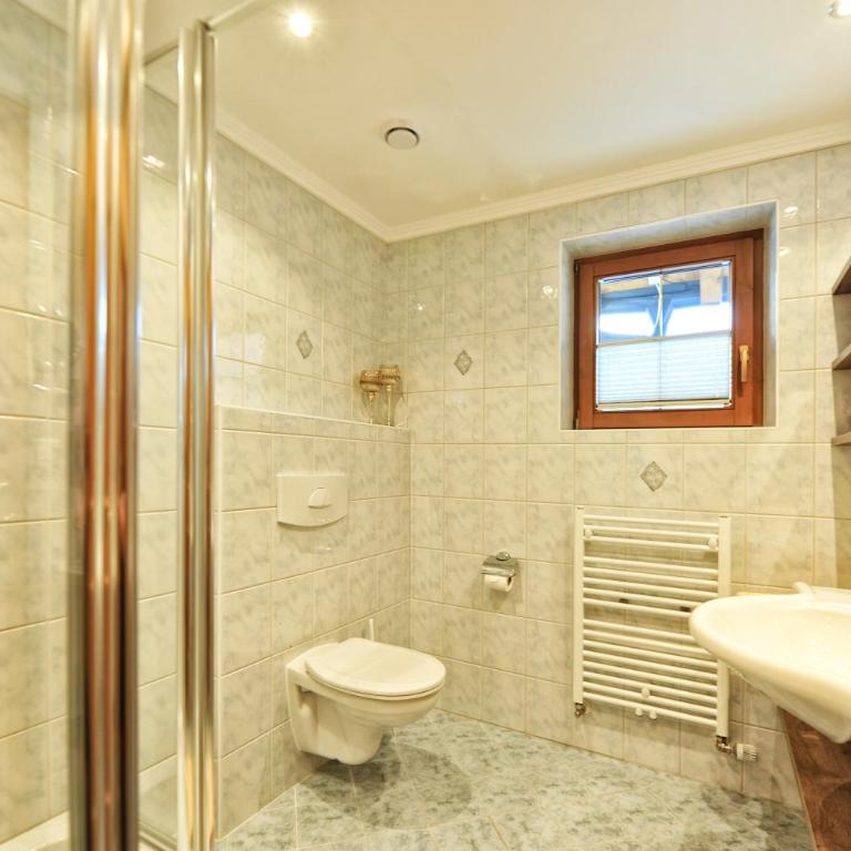 Hotel Bellevue B&B - Doppelzimmer mit Balkon - 5