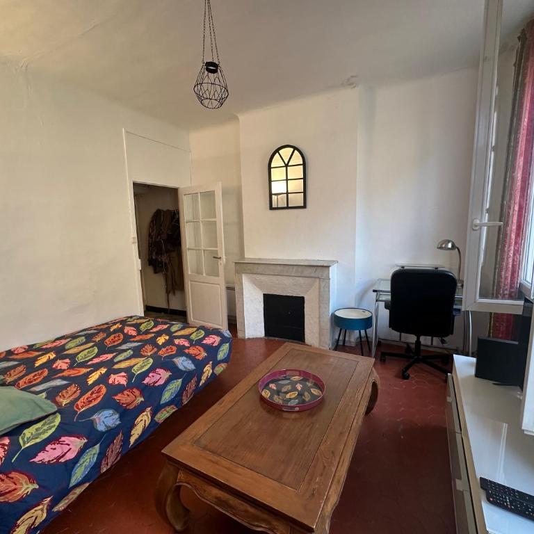 Chez Monique - Appartement T2 au cœur du centre ville historique - proche Mairie et Cardeurs - Apartment mit 1 Schlafzimmer - 20