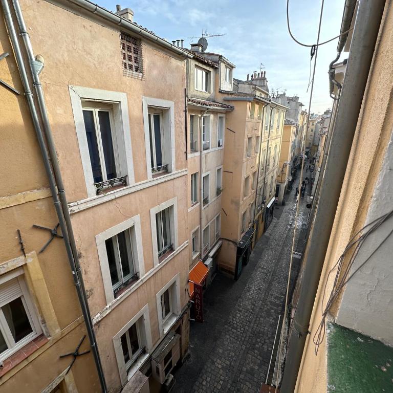 Chez Monique - Appartement T2 au cœur du centre ville historique - proche Mairie et Cardeurs - Apartment mit 1 Schlafzimmer - 21