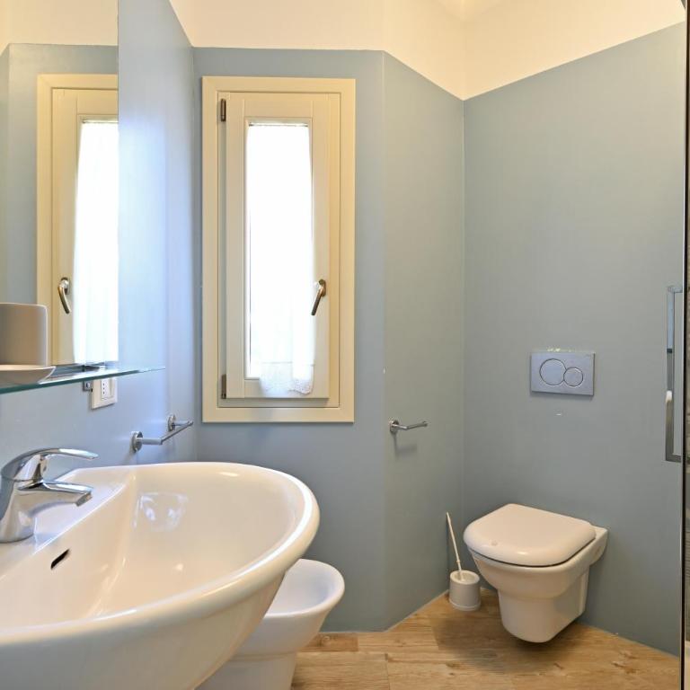 NOVITA' Dimora Delfino - Spiaggia Privata, WIFI, AC - Two-Bedroom House - 10