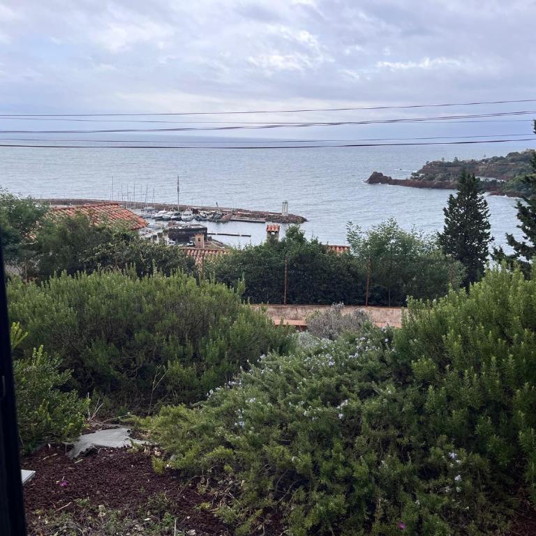 Residence Arc-en-Ciel 5 Star App A with stunning seaview - Appartement 2 Chambres - 28