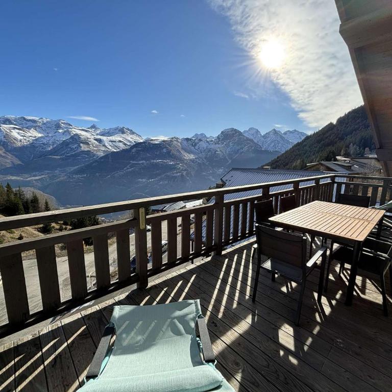 Appartement moderne 5 pièces, proche des pistes avec cheminée, terrasse, parking et bois inclus - Apartment mit 4 Schlafzimmern - 14
