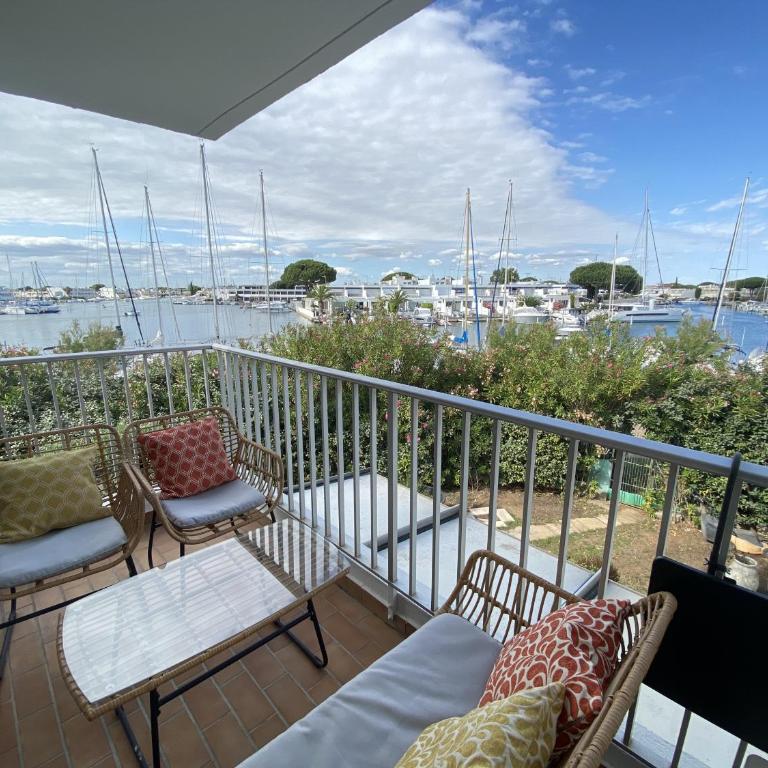 Sol-y-Days Santa Maria vue sur les marinas - Deluxe One-Bedroom Apartment with Harbor View - 1