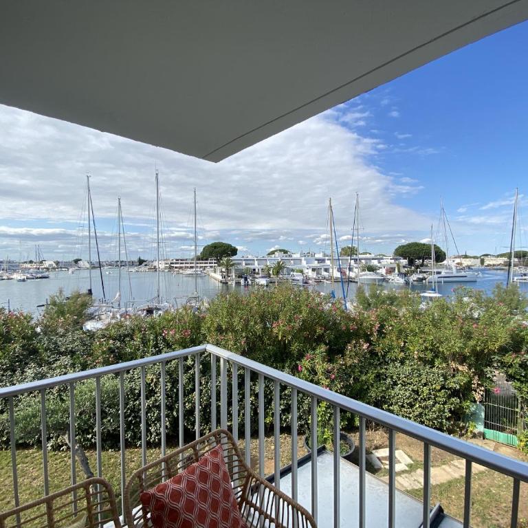 Sol-y-Days Santa Maria vue sur les marinas - Deluxe One-Bedroom Apartment with Harbor View - 12