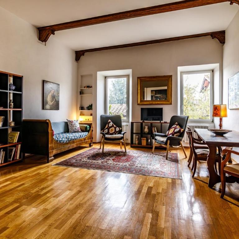 GuestHost - Porta Romana Charme Apartment - Two-Bedroom Apartment - 1