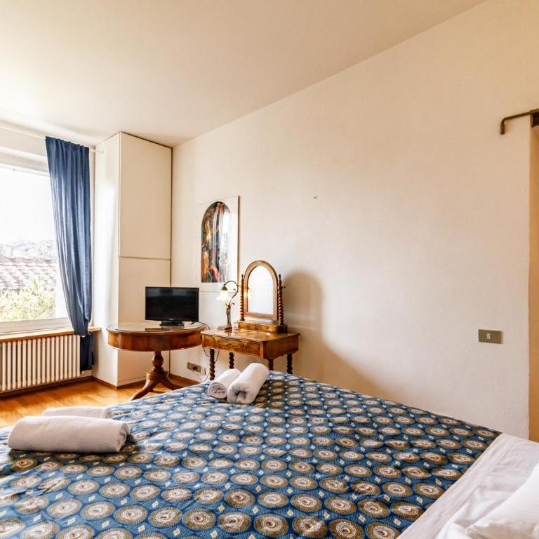 GuestHost - Porta Romana Charme Apartment - Two-Bedroom Apartment - 12