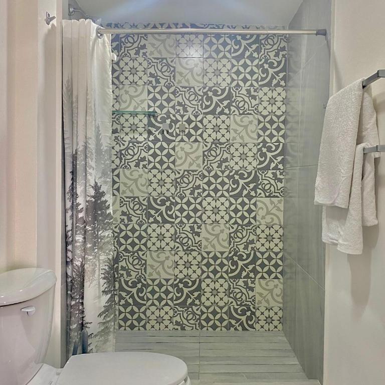 5th Av Studio Close to the Beach ADO Ferry & Mall - One-Bedroom Apartment - 12