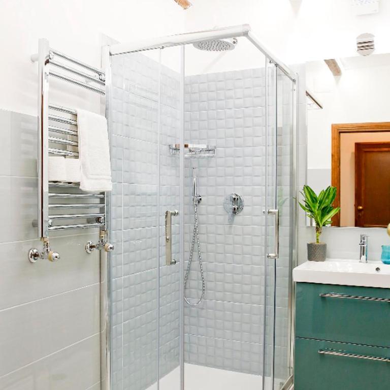 Monti Suite with charming Terrace - Appartamento con 1 Camera da Letto - 4