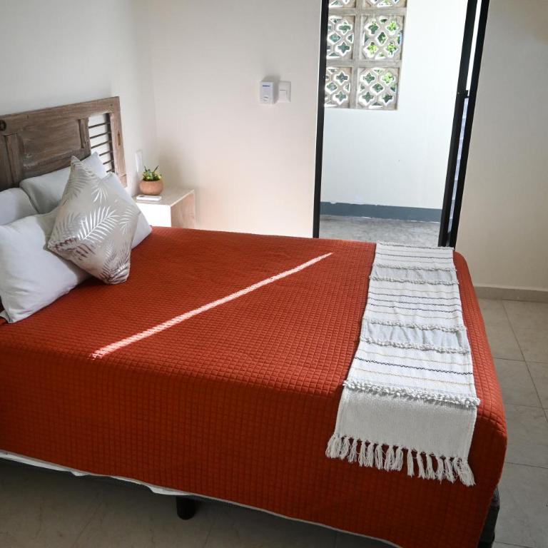 VALLADOLID 48 Hotel & Hostal - Habitación Doble Económica - 3