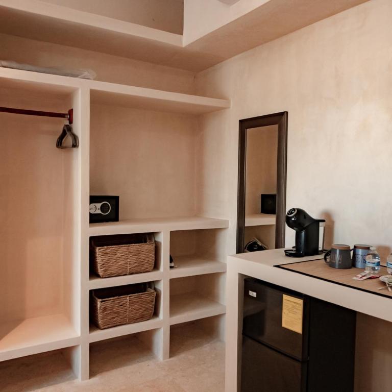 Beachfront Hotel Boutique DK - Suite con vistas al mar - 1