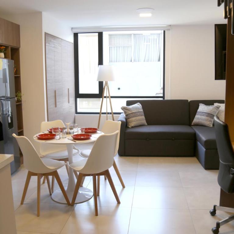 Quiet Amazing Loft - One-Bedroom Apartment - 14