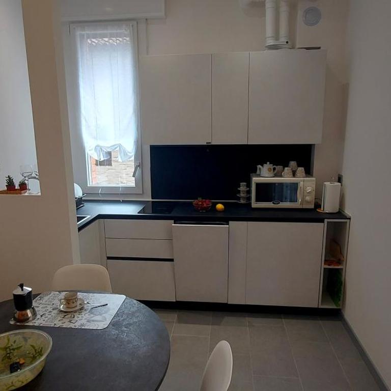 UnAngoloDiBologna - Appartamento con 2 Camere da Letto e Balcone - 7