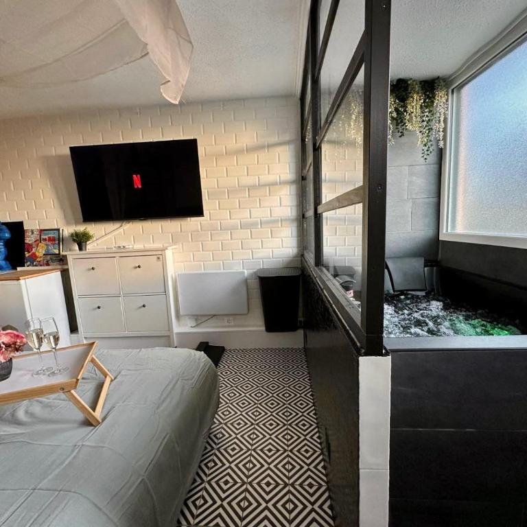 Mini Loft avec Jacuzzi & Piscine - Cap d'Agde - Apartamento - 6