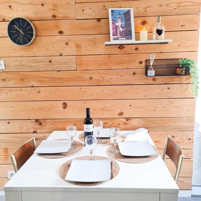 Bel appartement T3 - Climatisation- Terrasse- proche Nice et Monaco - Appartement 2 Chambres - 15
