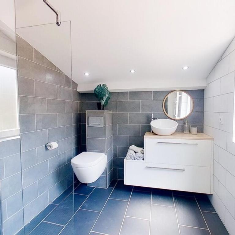 Bel appartement T3 - Climatisation- Terrasse- proche Nice et Monaco - Appartement 2 Chambres - 17