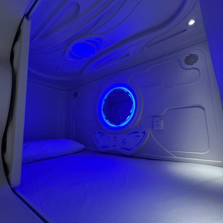 Hostel Space Capsule - Litera en habitación compartida mixta - 14