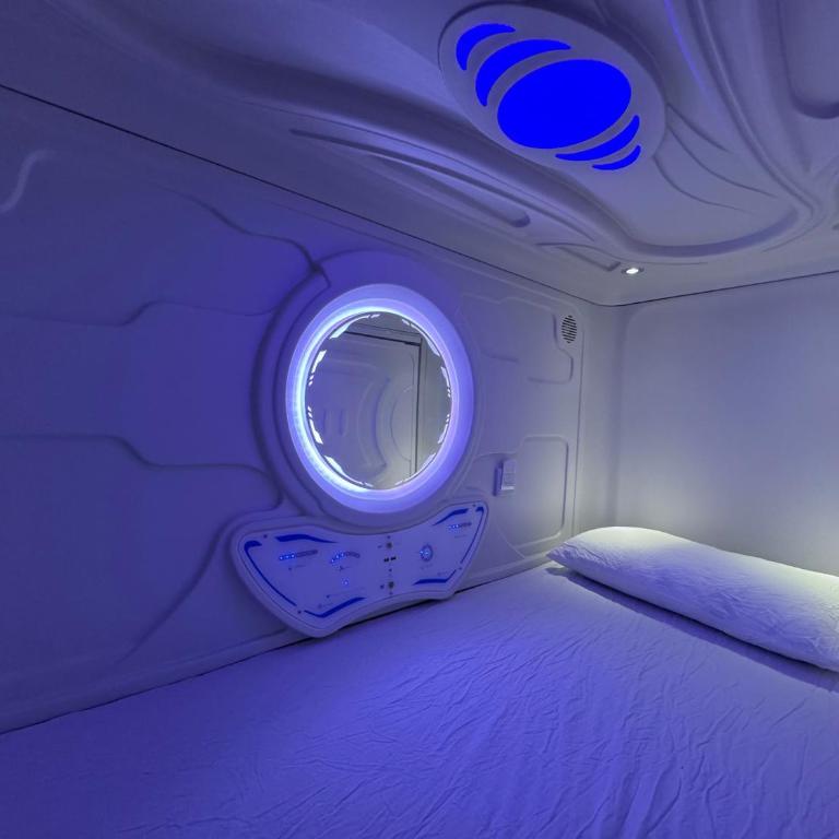 Hostel Space Capsule - Litera en habitación compartida mixta - 15